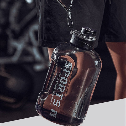 PORTABLE SPORTS WATER BOTTLE